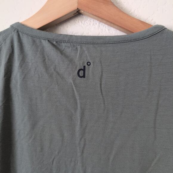 Dagsmejan Nattcool V-Neck Top Size Small Swedish Sleep Tee Soft Cooling Green - Picture 2 of 10